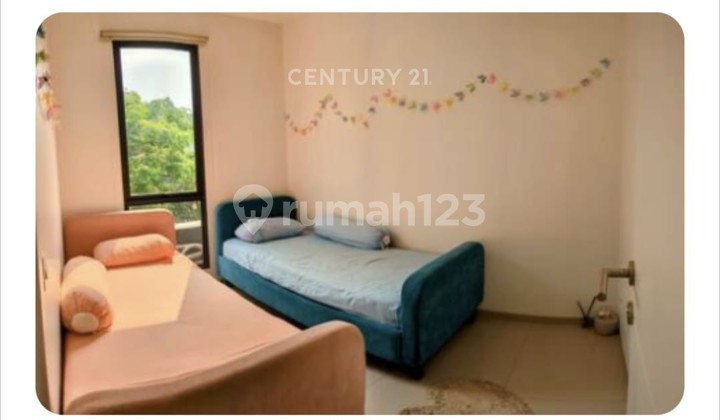 Ready-to-Occupy House in Hook Position, Bintaro Area, Ar 17723 2