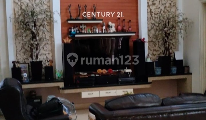 Rumah Terawat Siap Huni di Pondok Indah Ut 14155 2