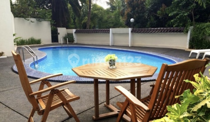 Private Villa Prestigious Kebayoran Baru Jakarta Selatan