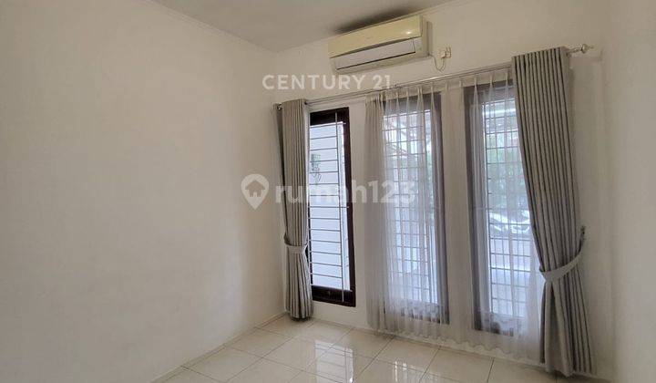 Dijual Rumah Cantik Dan Nyaman Siap Huni di Sektor 9 Bintaro 11824 oc 2