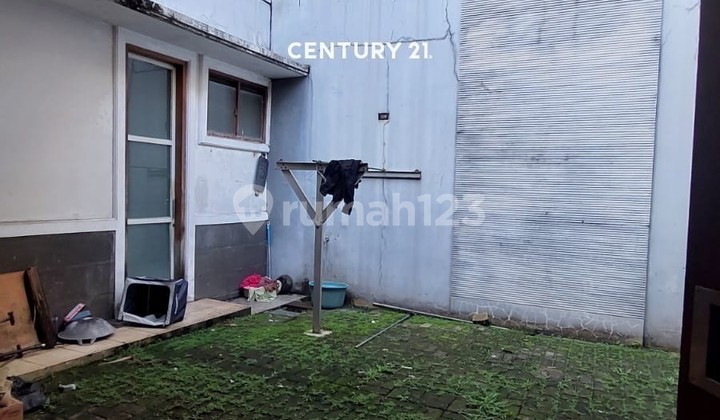 Rumah Perlu Renov Tanah Luas di Jaksel Gk 17835 Rumah Perlu Renov Tanah Luas di Jaksel Gk 17835