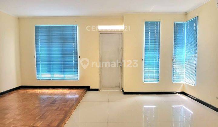 Dijual Rumah Modern Lokasi Strategis Di Bintaro Sektor 9 15578 Oc 1