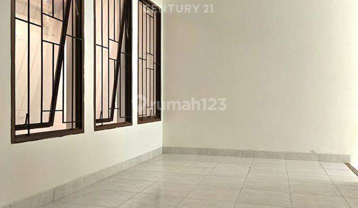 Jual Exclusive Rumah Cantik Modern Di Sektor 9 Bintaro 13537 Oc 2