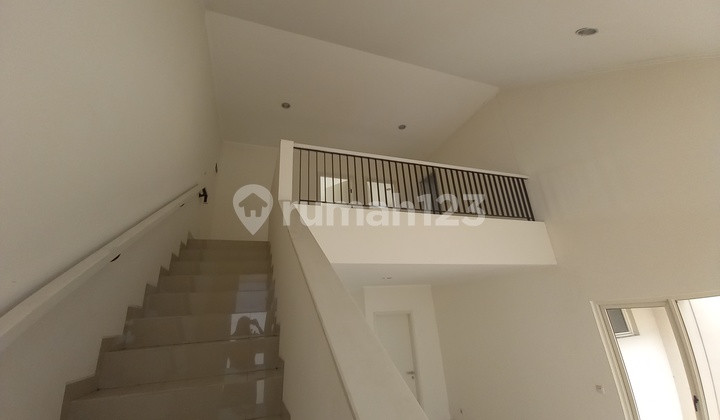 Termurah !! Jual Rumah Suvarna Sutera 2 Lantai 10 X 20 Cikupa 2