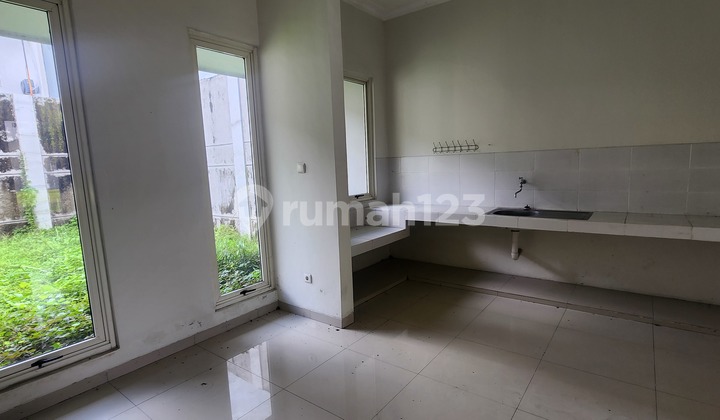 Quick Sale!! 2-Story House 8X20 Suvarna Sutera Quick Sale!! 2-Story House 8X20 Suvarna Sutera