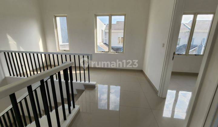 Disewakan Murah Rumah Suvarna Cempaka Unfurnished 2 Lantai 160 3