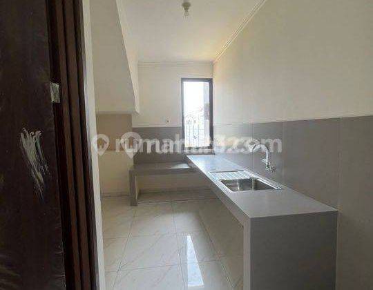 Jual Cepat Rumah Hoek Suvarna Sutera Dakota 2 Lantai 9x15 8