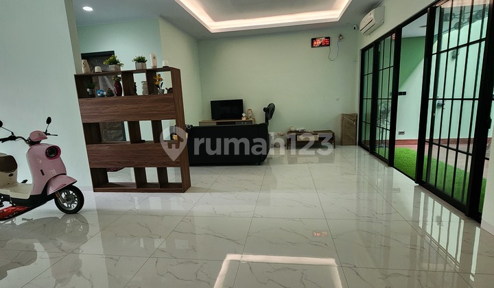Jual Rugi !! Rumah 2 Lantai 9x20 Helios Prime Suvarna Sutera 2