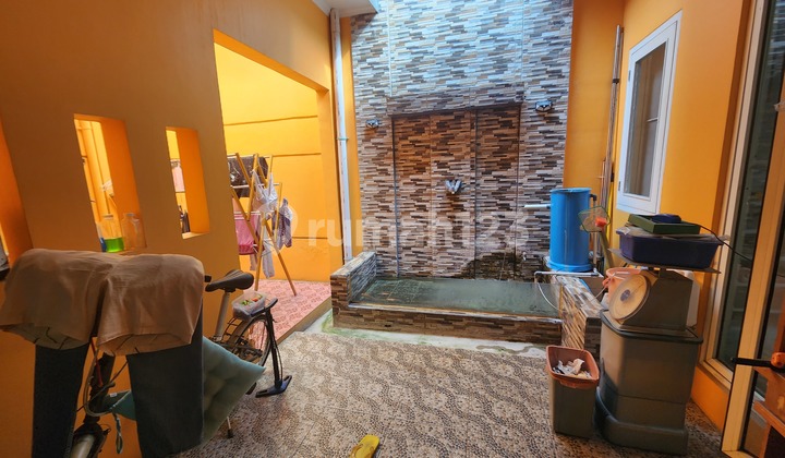 Jual Bu Rumah 2 Lantai Suvarna Sutera Area Golf 8x20