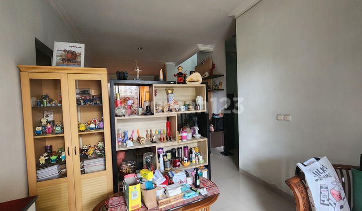 Jual Rumah Suvarna Sutera Area Golf Sudah Renov Dan Semi Furnished