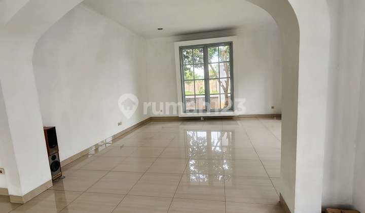 Jual Rumah Style Mediterania Area Golf 573M2 2