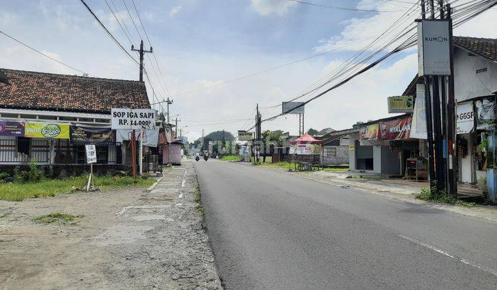 Tanah Dekat Ringin Kalasan, Area Keramaian, SHM 5