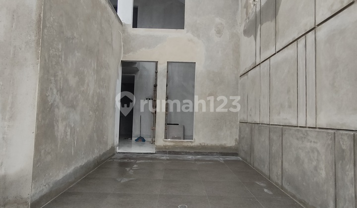 For Sale New House in Ciledug Cash and Bank Mortgage 2