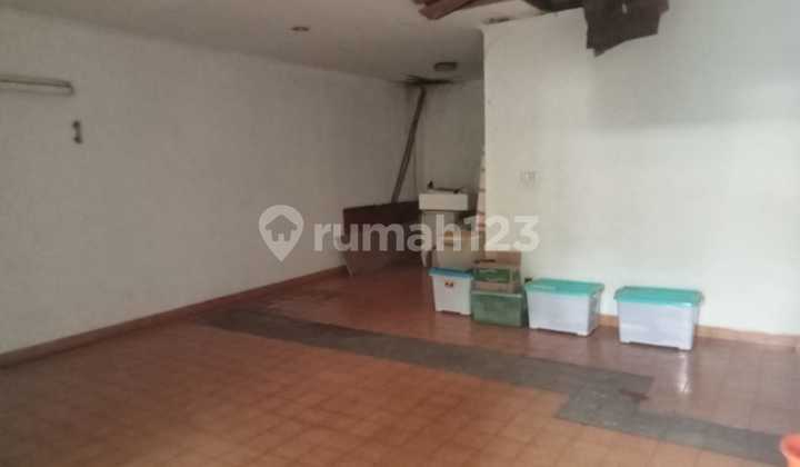 Direct Sale by Owner Best Location House Prapanca Rs Brawijaya 2