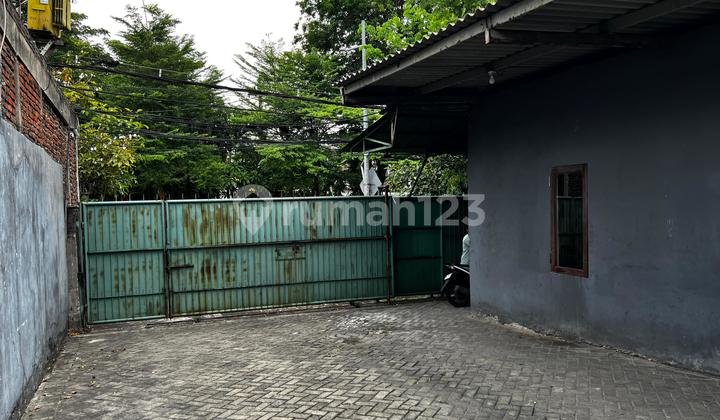 Prestigious West Surabaya Location