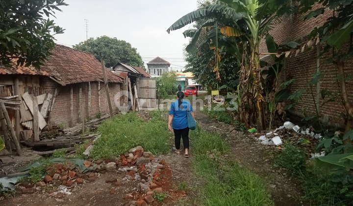 Tanah Dekat Exit Tol Bypass Mojokerto