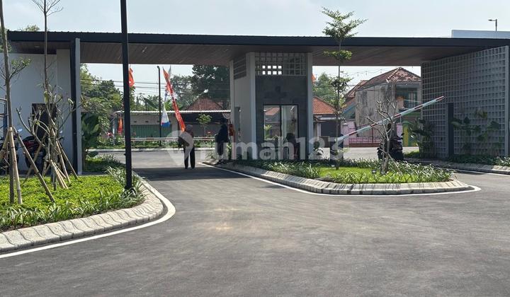 Get a Comfortable Home at Java Residence for Only 3 Million 2