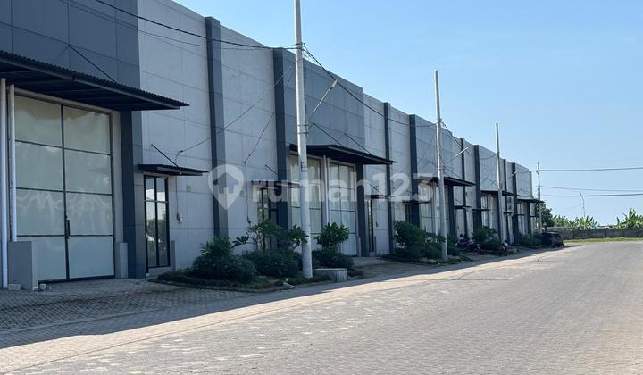 Real Warehouse in Sidoarjo City. Safe N Lock Eco Industrial Park Warehousing Real Warehouse in Sidoarjo City. Safe N Lock Eco Industrial Park Warehousing