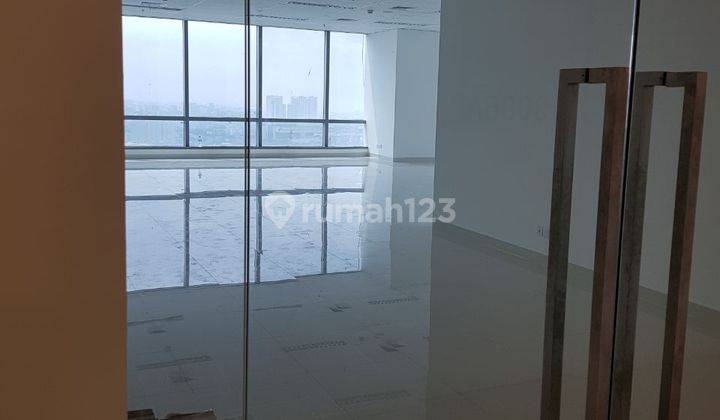 Sewa Ruang Kantor Soho Capital Podomoro City Bare Finishing