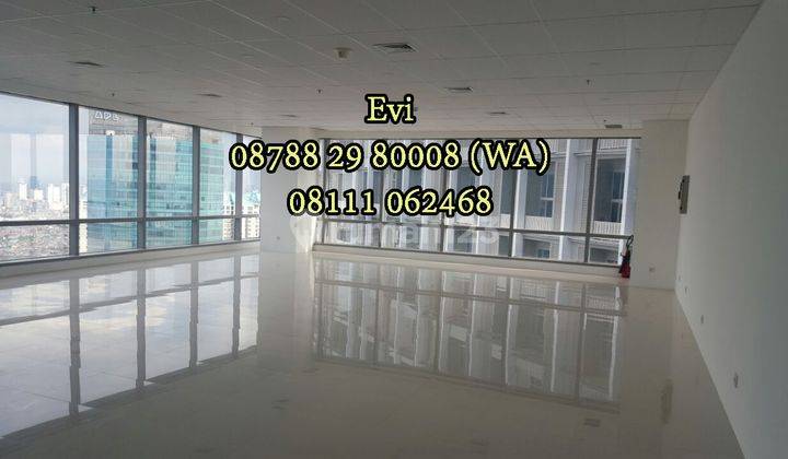 Sewa Ruang Kantor Soho Capital Podomoro City Semi Furnished 1