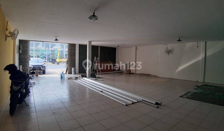 Dijual Ruko Bagus Lokasi Strategis di Jalan Raya Narogong, Bekasi 1