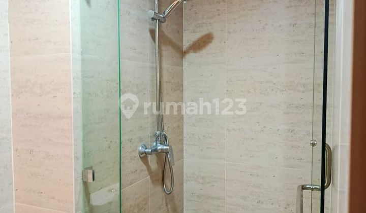 2BR Premium City View Apartment - Gold Coast Pik Tower Honolulu 31st Floor - Price 110 Million/Year 2