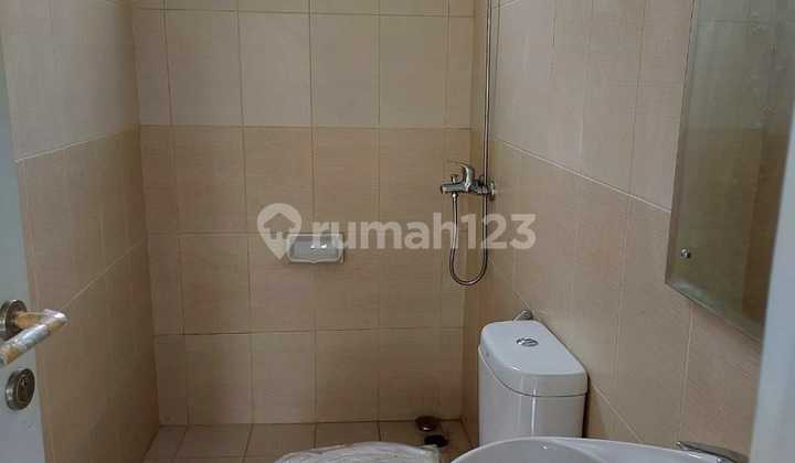 Dijual Rumah Bagus Rapih di South Thames JGC, Jakarta Timur 2