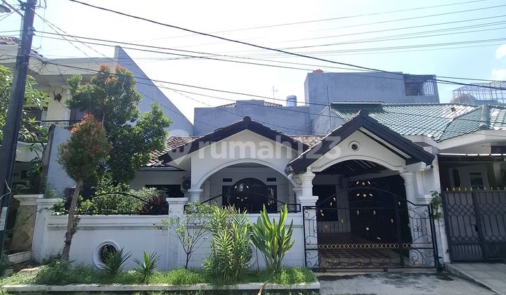 Dijual Rumah Rapih Cantik di Harapan Indah, Bekasi Dijual Rumah Rapih Cantik di Harapan Indah, Bekasi