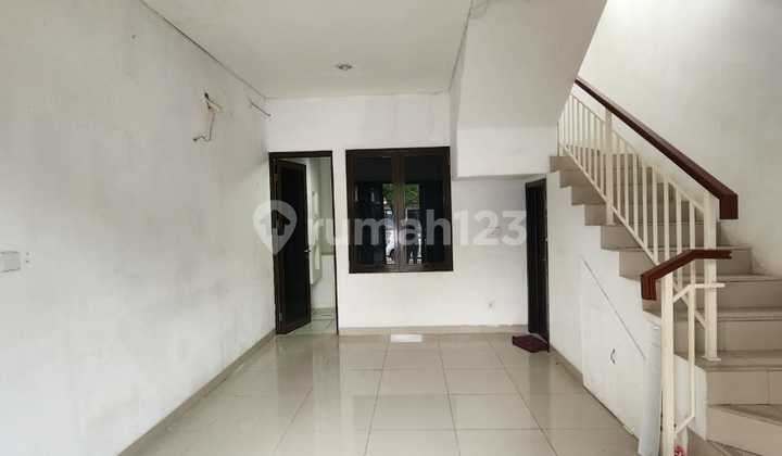 Savoy Shop House Strategically Located Ready for Use in Cakung, East Jakarta Savoy Shop House Strategically Located Ready for Use in Cakung, East Jakarta