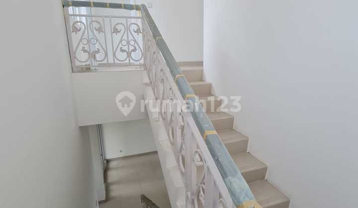 Affordable Ready-to-Occupy Home in Thames JGC East Jakarta 2