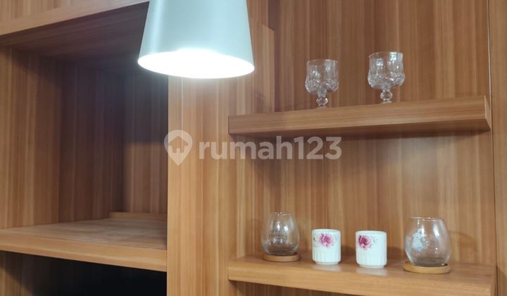 For Sale Nice Comfortable Apartment in Oak Tower, Pulogadung, East Jakarta For Sale Nice Comfortable Apartment in Oak Tower, Pulogadung, East Jakarta