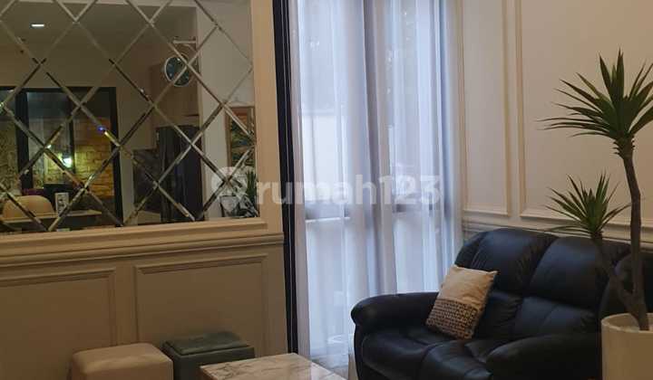 Dijual Rumah Cantik Semi Furnished di Cluster Matana Asya Jgc, Jakarta Timur