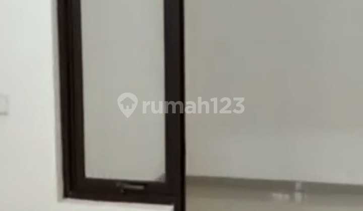 For Sale Neat and Ready to Occupy House in Shinano JGC Cluster, East Jakarta 2