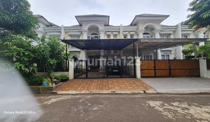 Strategic House in Royal Residence. Walking Distance to AEON Mall & IKEA, 15 Minutes from the Toll Gate.
