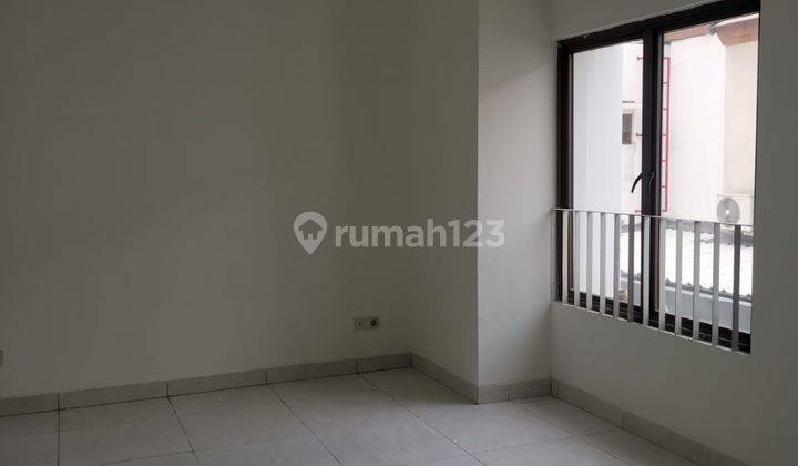 Dijual Rumah Cantik Siap Huni di Cluster Alamanda, Jakarta Garden City, Jakarta Timur 1