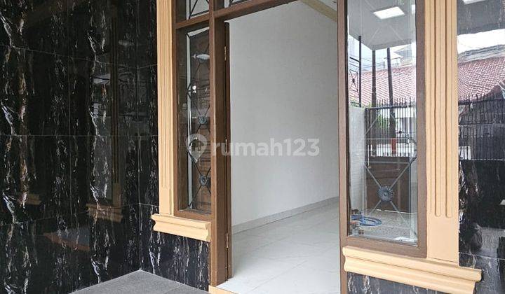 Dijual Rumah Full Renovasi di Pondok Kelapa Jakarta Timur 1