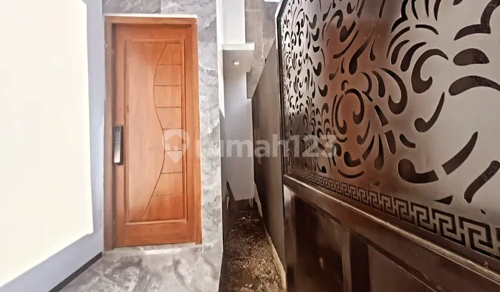 Rumah Mewah Di Perumahan Cluster Pinggir Jalan Raya 2