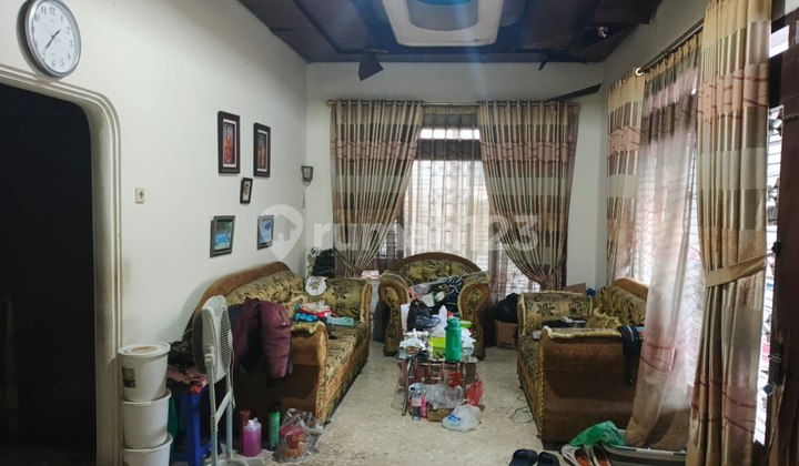 Kemlayan Serengan House Affordable Price in the City Center 2