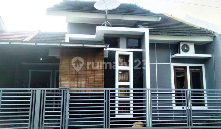 Beautiful Colomadu House in Malangjiwan Cluster Housing Beautiful Colomadu House in Malangjiwan Cluster Housing