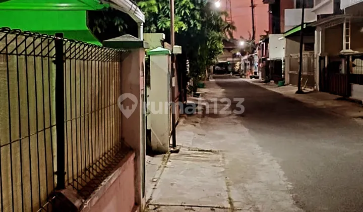 Rumah Murah Butuh Minim Renovasi Di Jajar Laweyan Solo 2