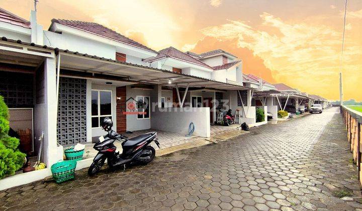 Rumah Cantik Di Cluster Dekat Sektor 9 Solo Baru 1