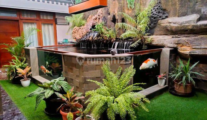 Rumah mewah di Laweyan 2 Lantai Shm sangat cantik sekali 6