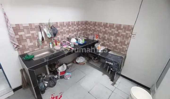 Ruko di Rejosari delanggu pinggir jalan raya solo klaten 2 muka 4