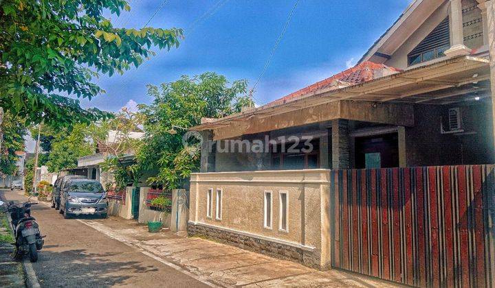 Rumah 2 Lantai di Jajar full furnitur dekat Solo Square mall 1