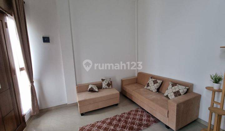 Rumah mewah 2 Lantai di Blembem dekat mojosongo 6
