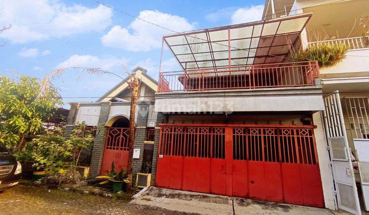 Rumah cantik 2 Lantai 2 muka di kawasan perumahan solo baru 2