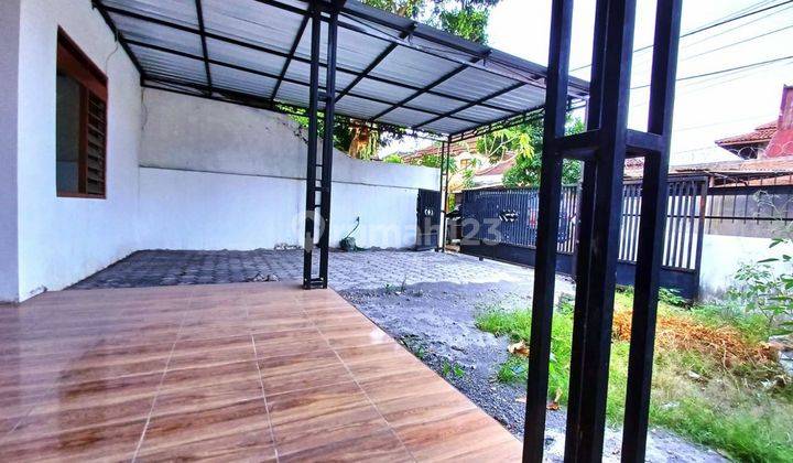 Rumah cantik strategis di Manahan solo kota 1