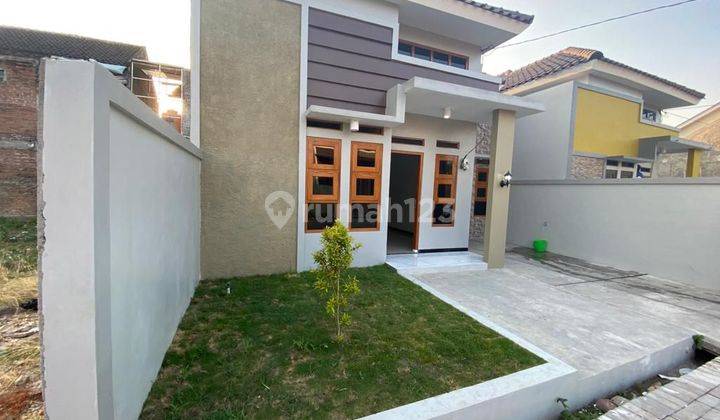 Rumah murah di perumahan cluster sumber Banjarsari Solo 2