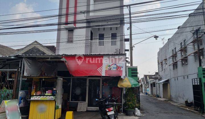 Rumah plus toko 2 Lantai di Malangjiwan colomadu murah 1