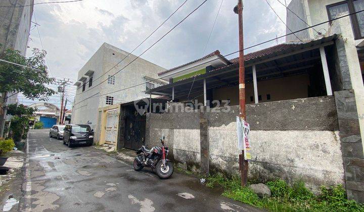 Rumah 2 Lantai strategis di Manahan murah turun harga 2